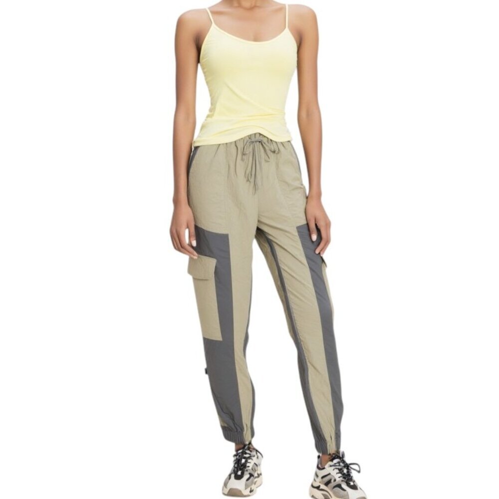 Set 2 pieces Sport pants Olive green Girls Forever‎ 21/Tank top Yellow Size M